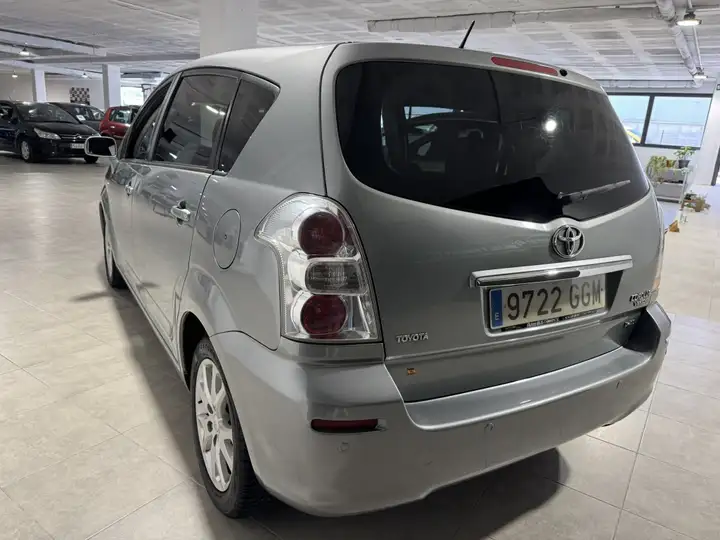 Toyota Auris 2008, foto 7