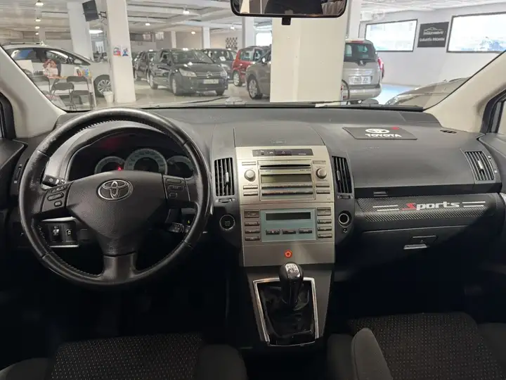 Toyota Auris 2008, foto 13