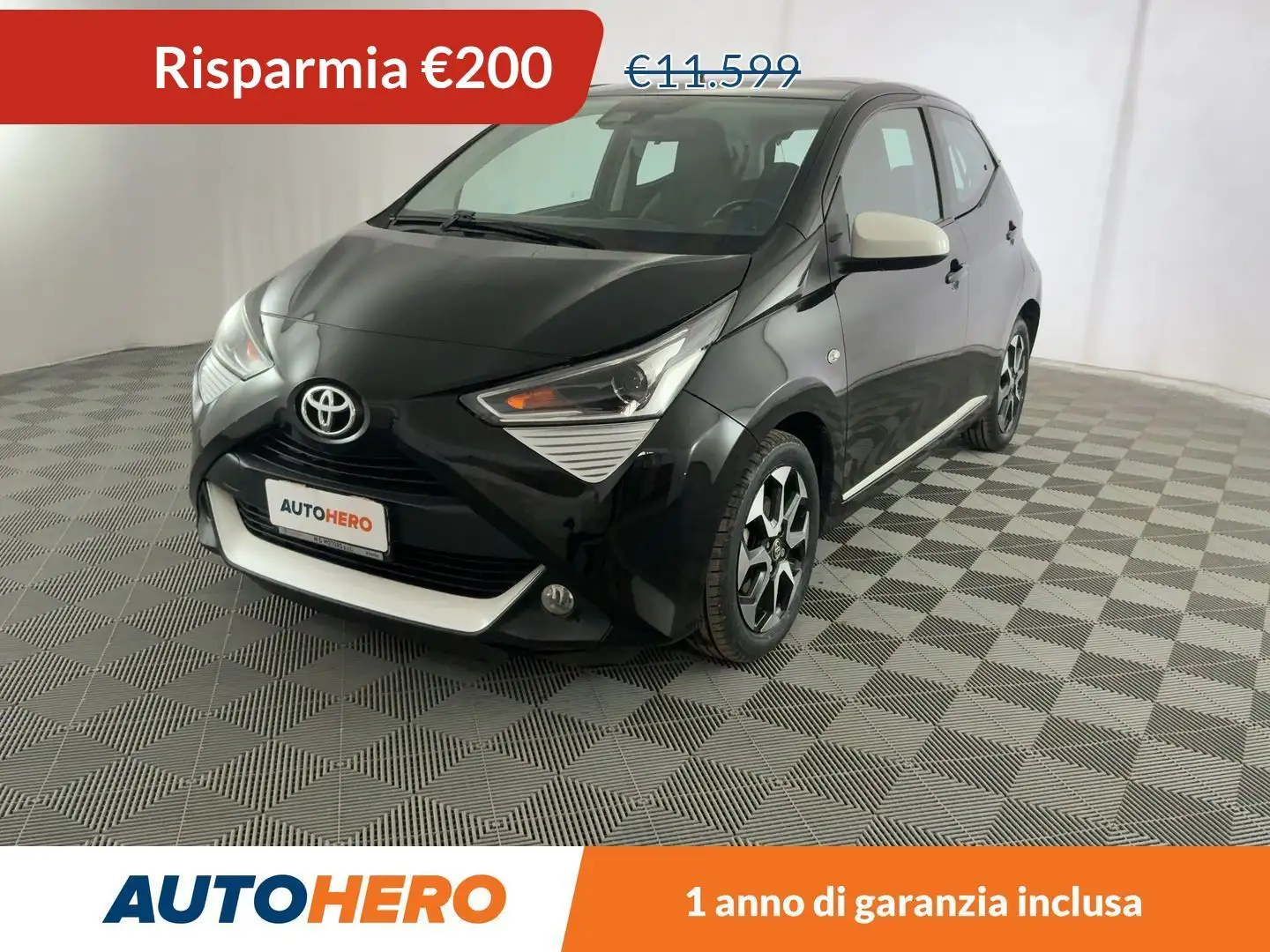 Toyota Aygo 1.0-VVT-i X-Fun 72 CV Nero - 1