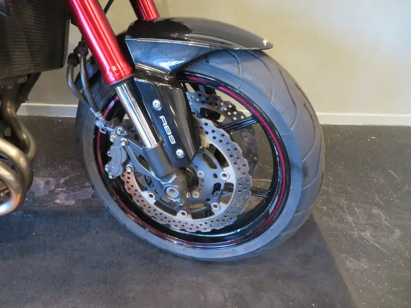 Kawasaki Z800 - foto 7