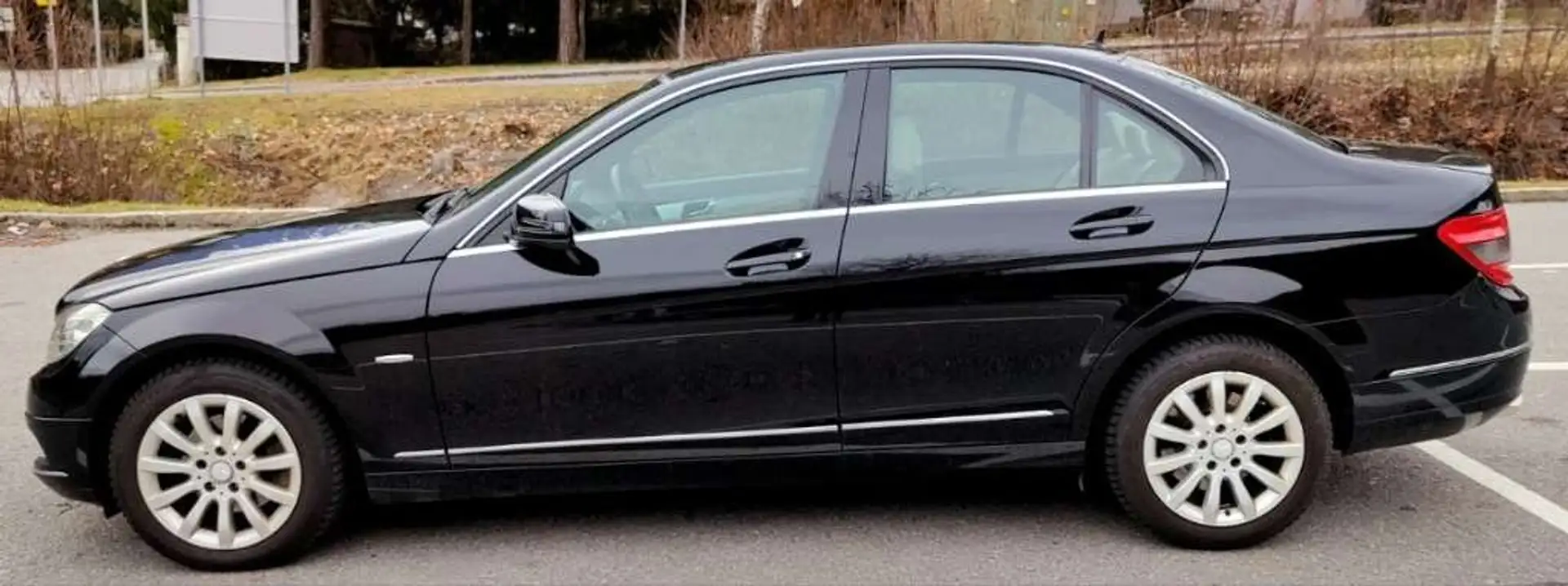 Mercedes-Benz C 280 C 280 Avantgarde A-Edition Avantgarde A-Edition Schwarz - 2