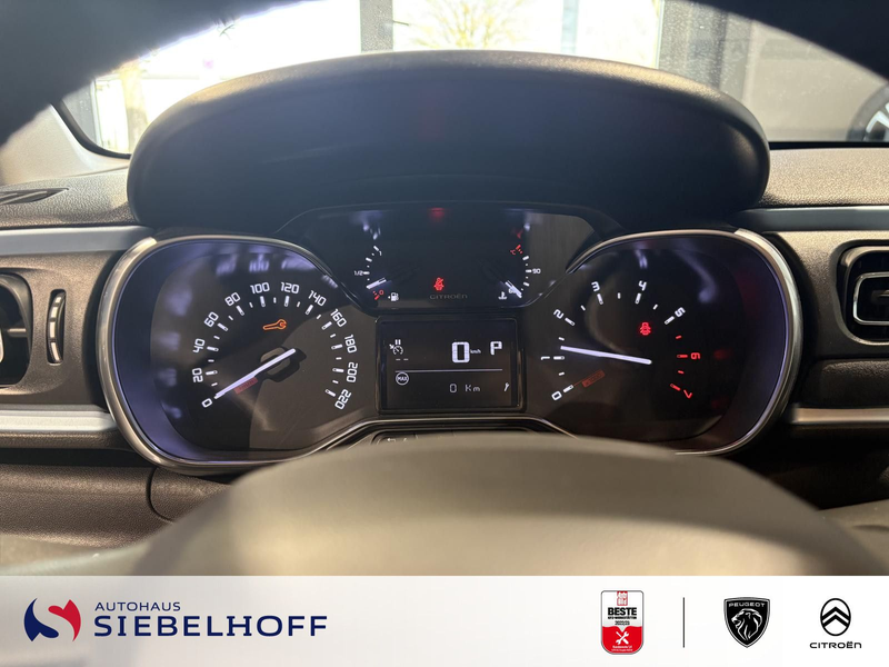 Citroen C3 Elle PureTech 110 EAT6 — photo 13