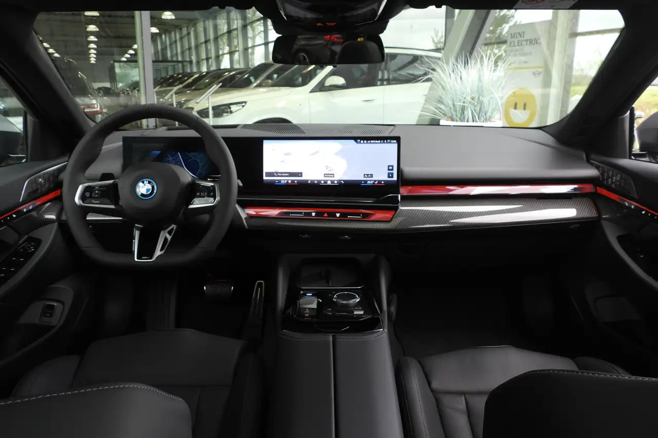 BMW i5 2026