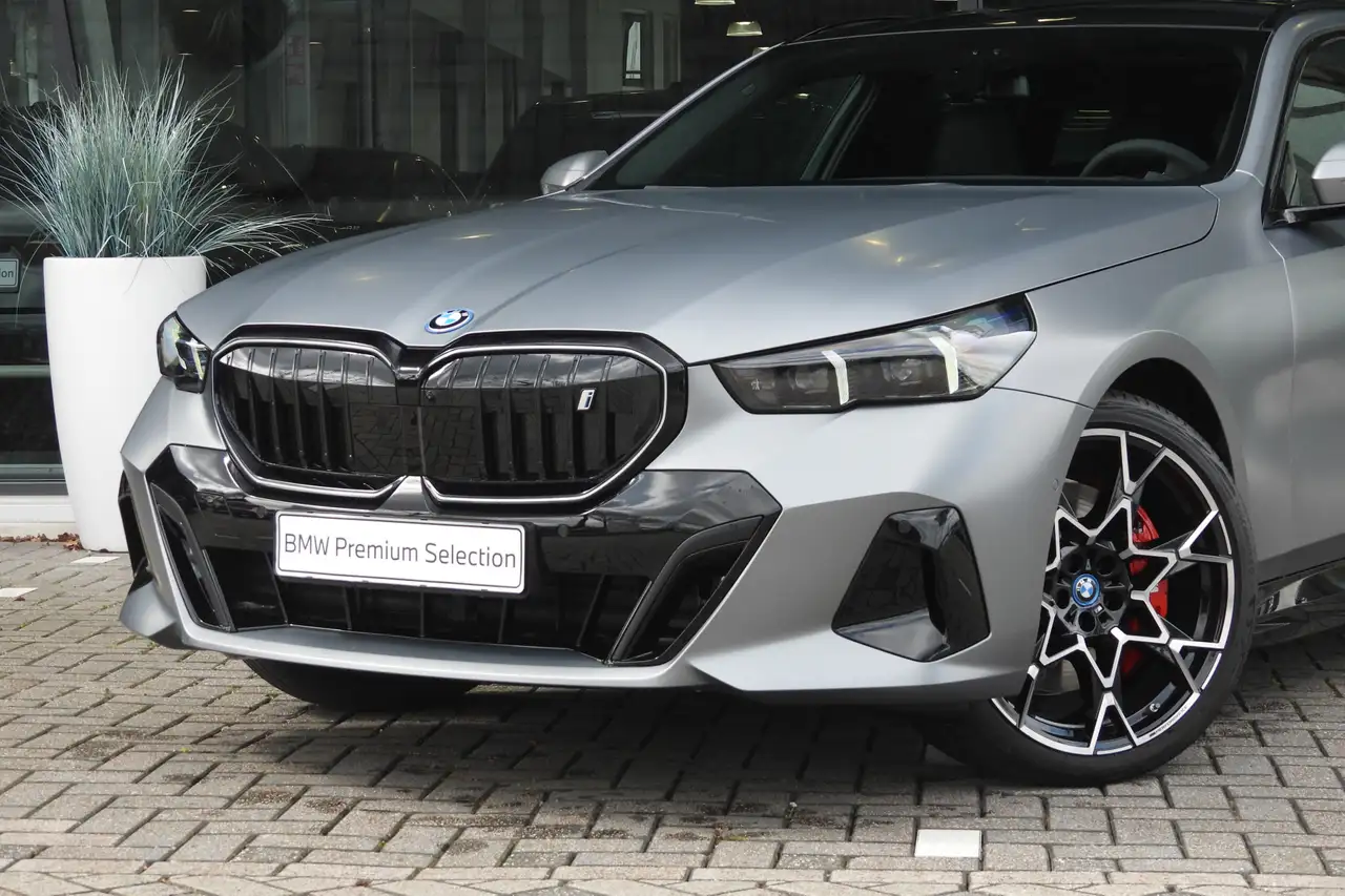 BMW i5 2026 — фото 6