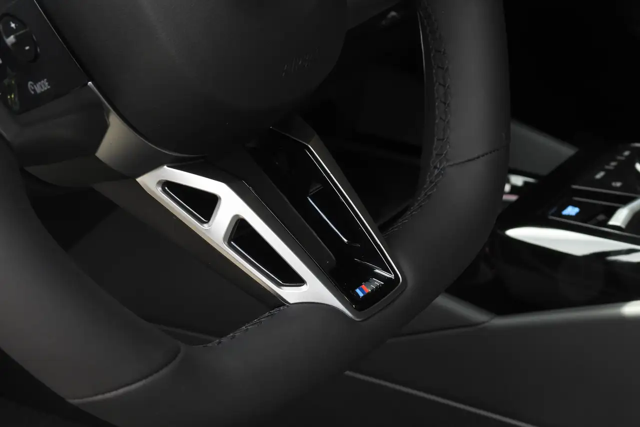 BMW i5 2026 — фото 15