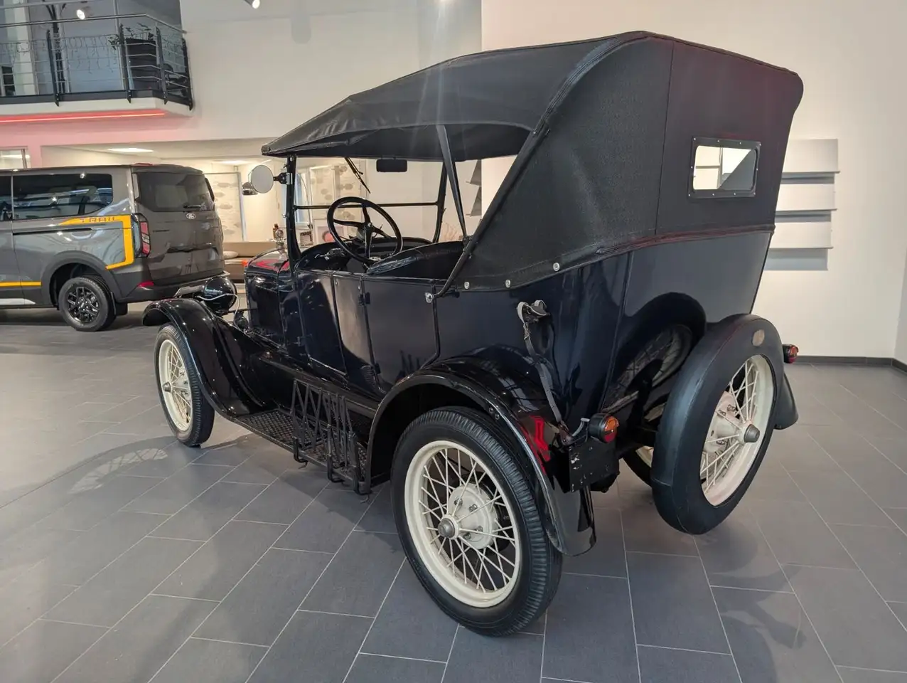 Ford Model T Tourer Oldtimer "Tin Lizzie" Blechliesl, foto 7