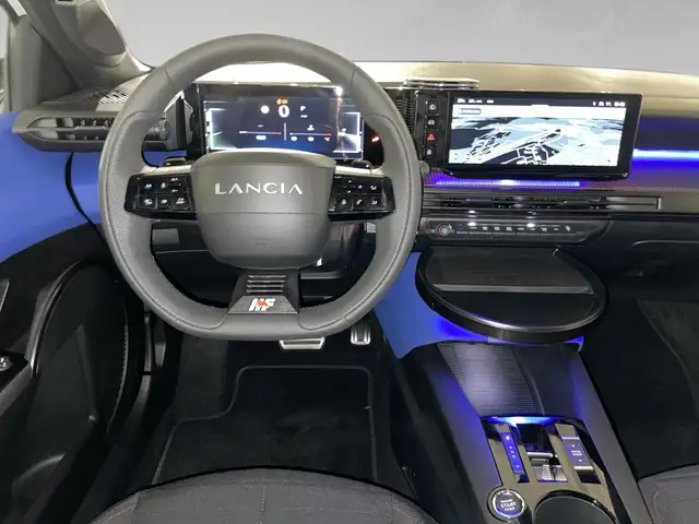 Lancia Ypsilon view 6