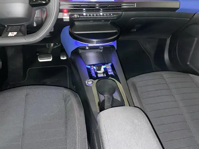 Lancia Ypsilon view 10