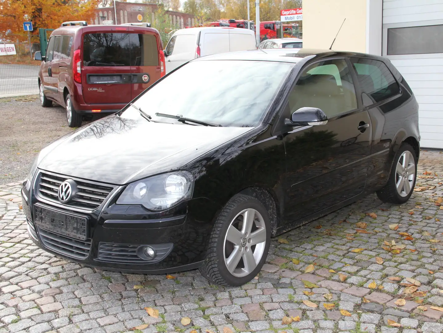 Volkswagen Polo Black Edition Schwarz - 1
