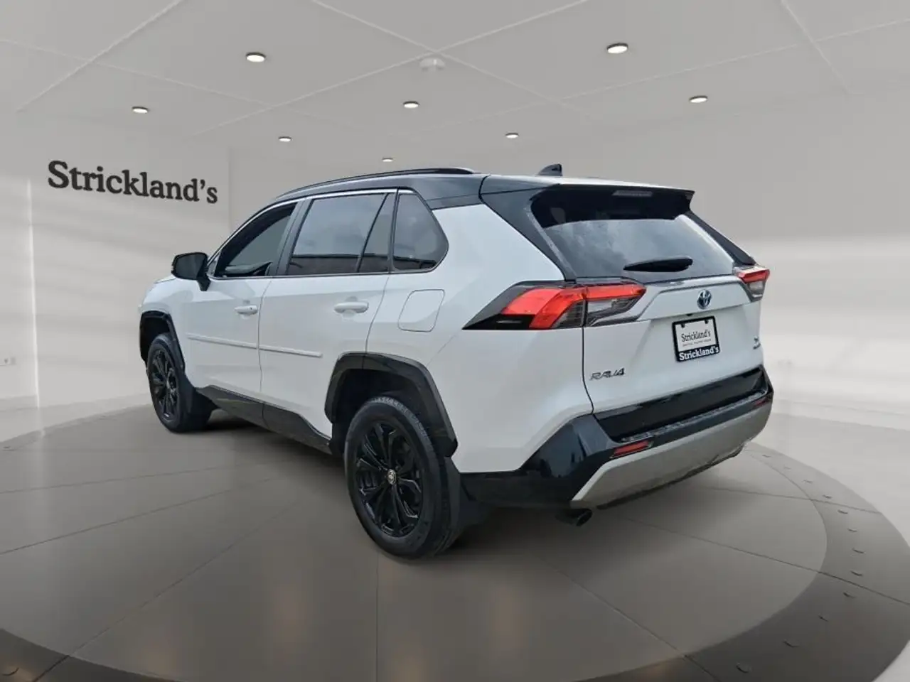 Toyota RAV 4 снимка Toyota RAV 4