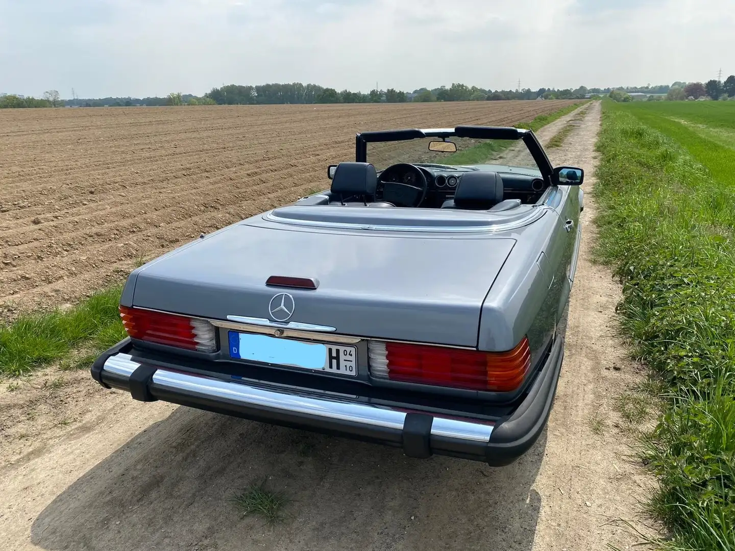 Mercedes-Benz SL 560 Modrá - 2