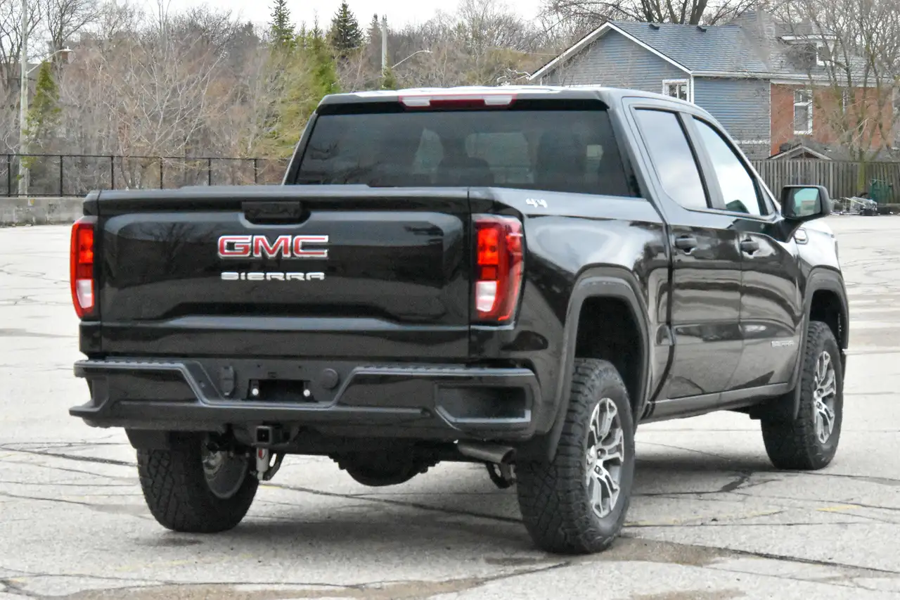 GMC Sierra 1500 снимка GMC Sierra 1500