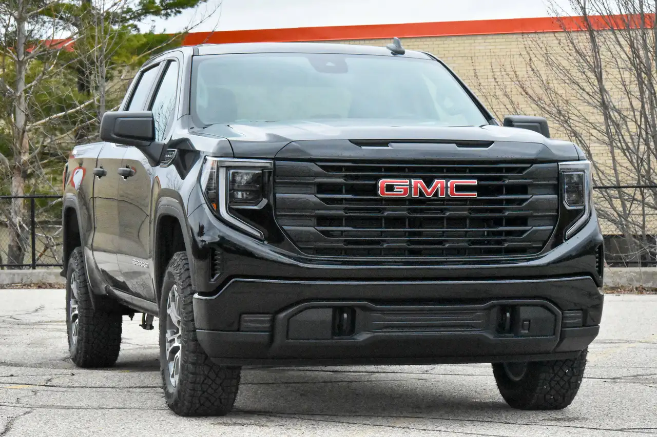 GMC Sierra 1500 снимка GMC Sierra 1500
