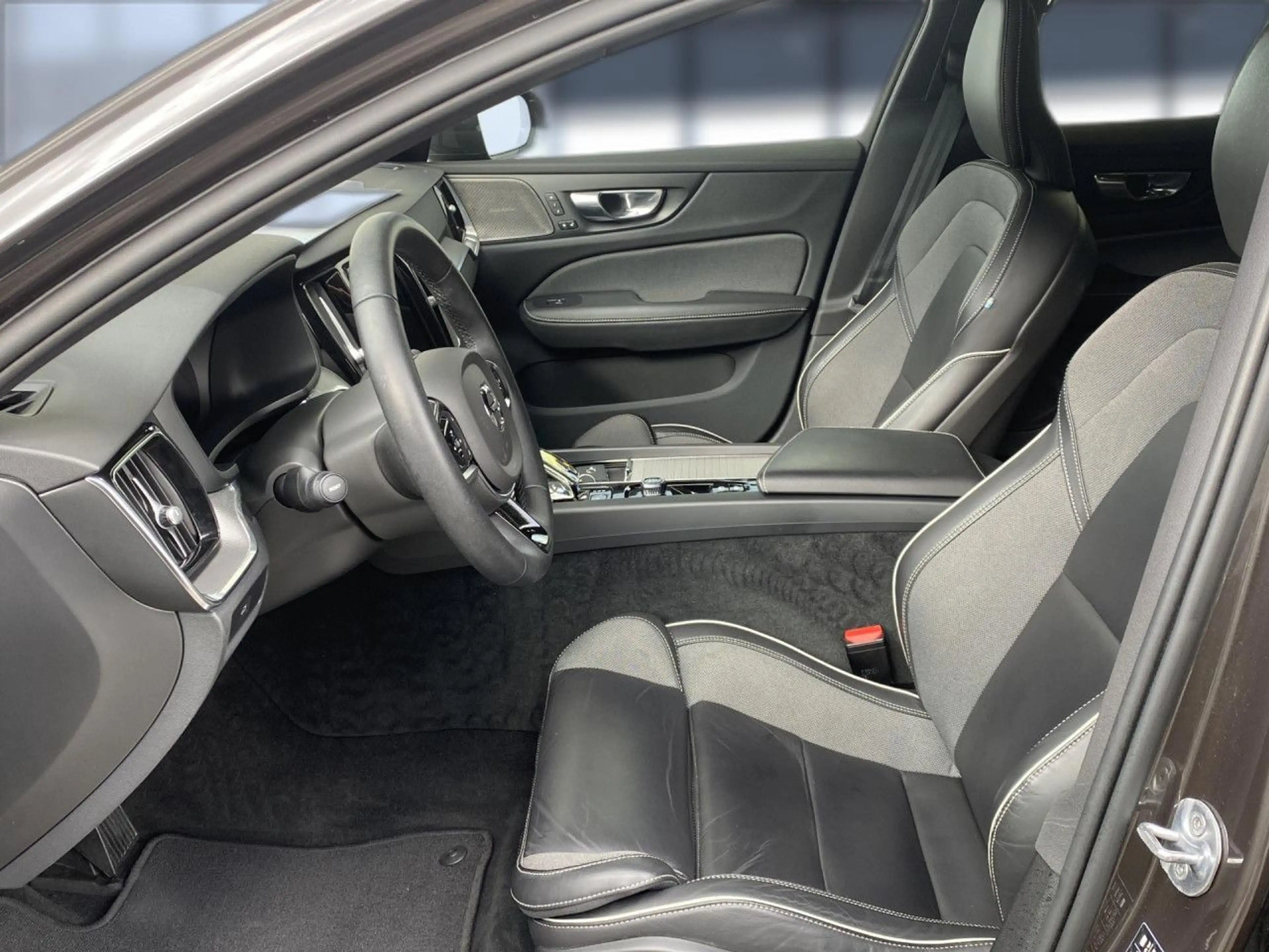Volvo V60 Cross Country V60 CC Plus AWD Bluetooth LED Klima Standhzg — photo 12