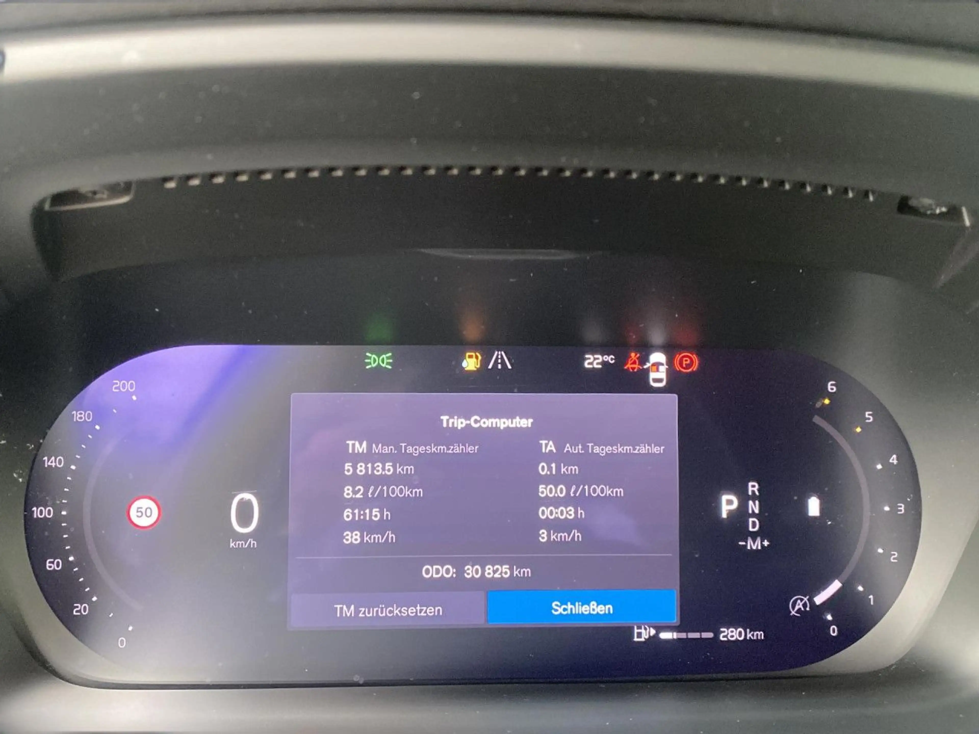 Volvo V60 Cross Country V60 CC Plus AWD Bluetooth LED Klima Standhzg — photo 15