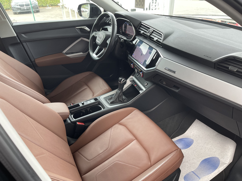 Audi Q3 2.0 TDi SPORTBACK *** GARANTIE + CUIR + LED + GPS *** — photo 9