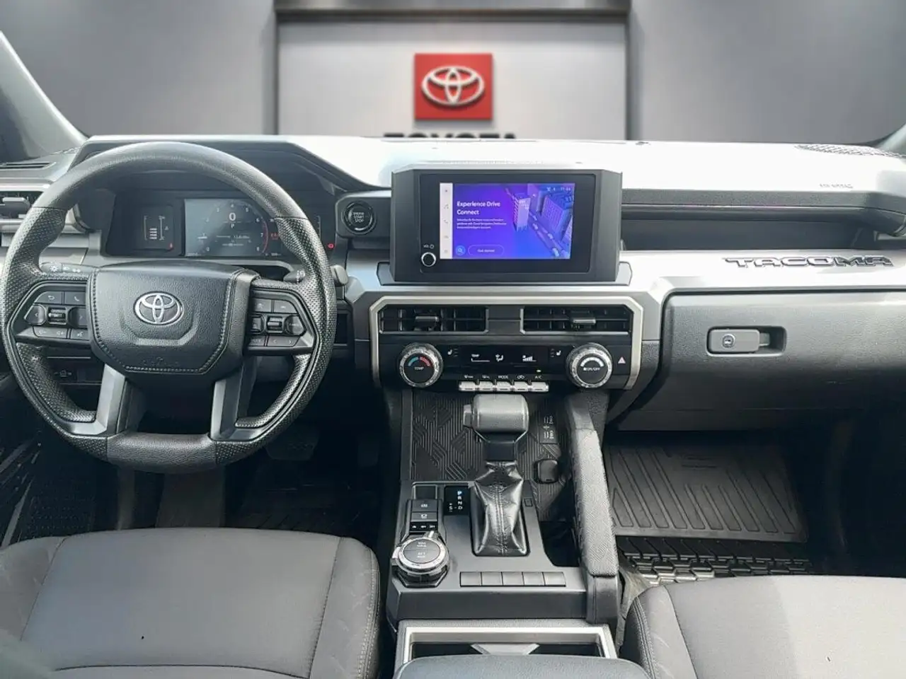 Toyota Tacoma снимка Toyota Tacoma
