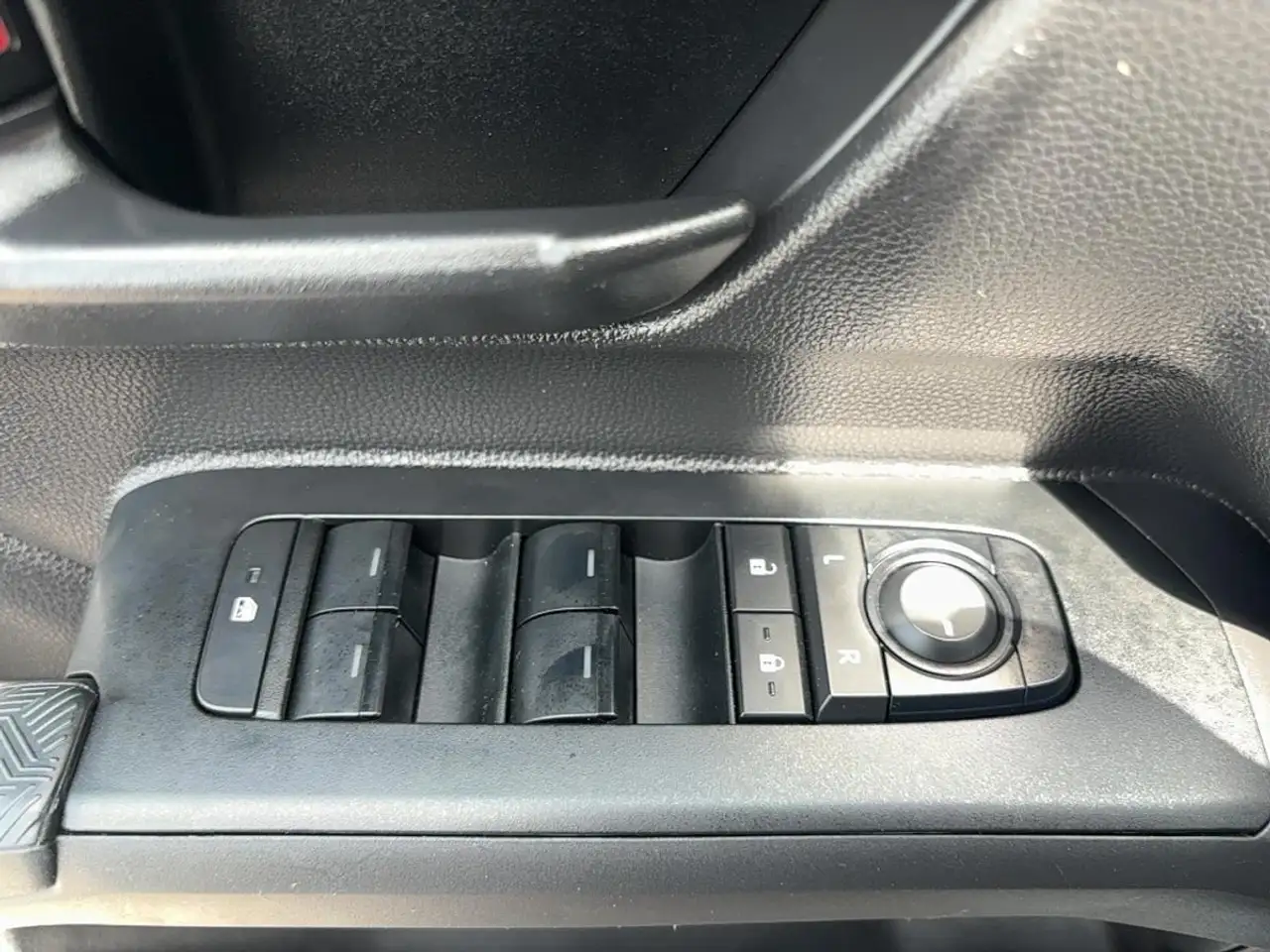 Toyota Tacoma снимка Toyota Tacoma