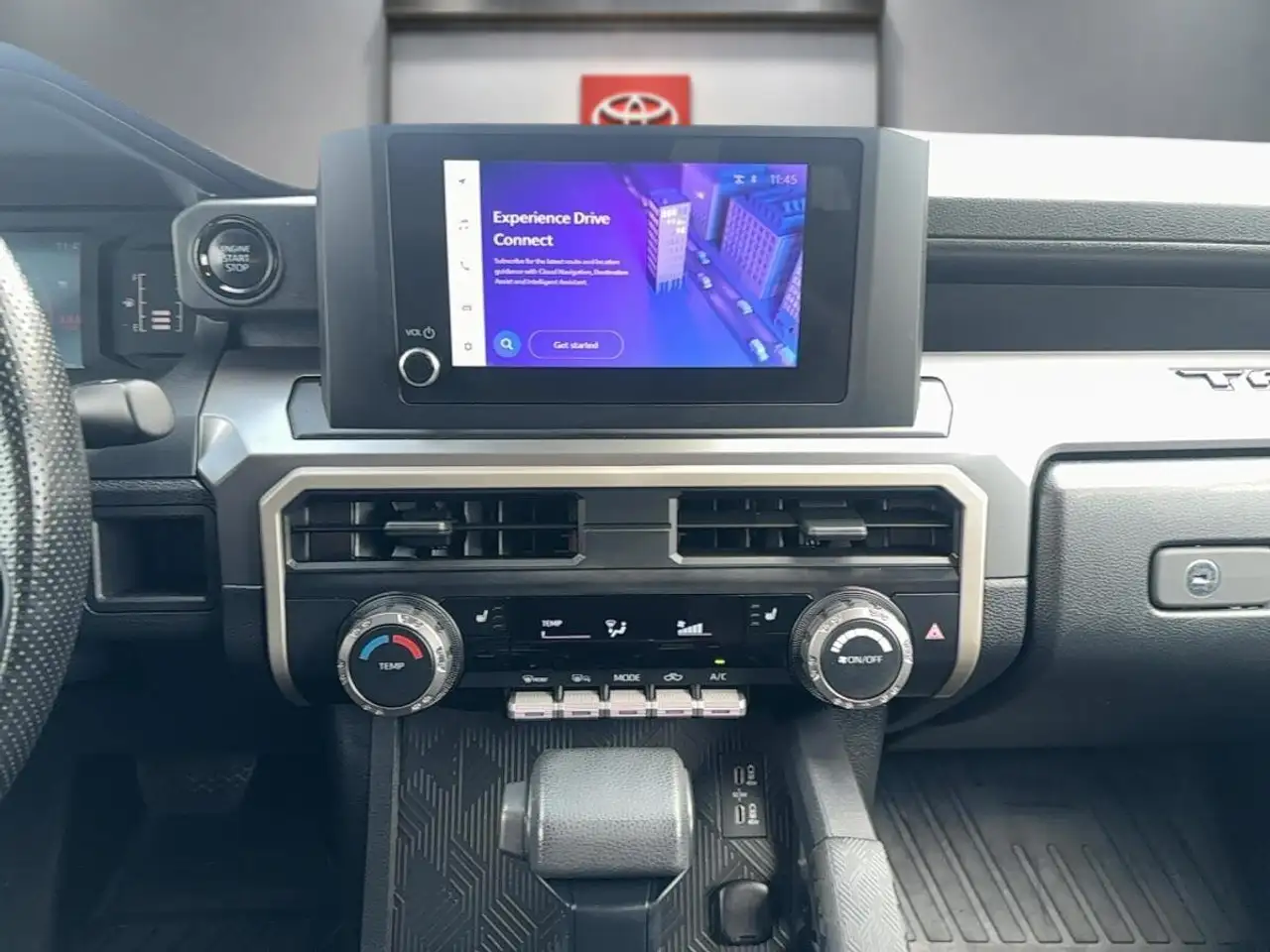 Toyota Tacoma снимка Toyota Tacoma
