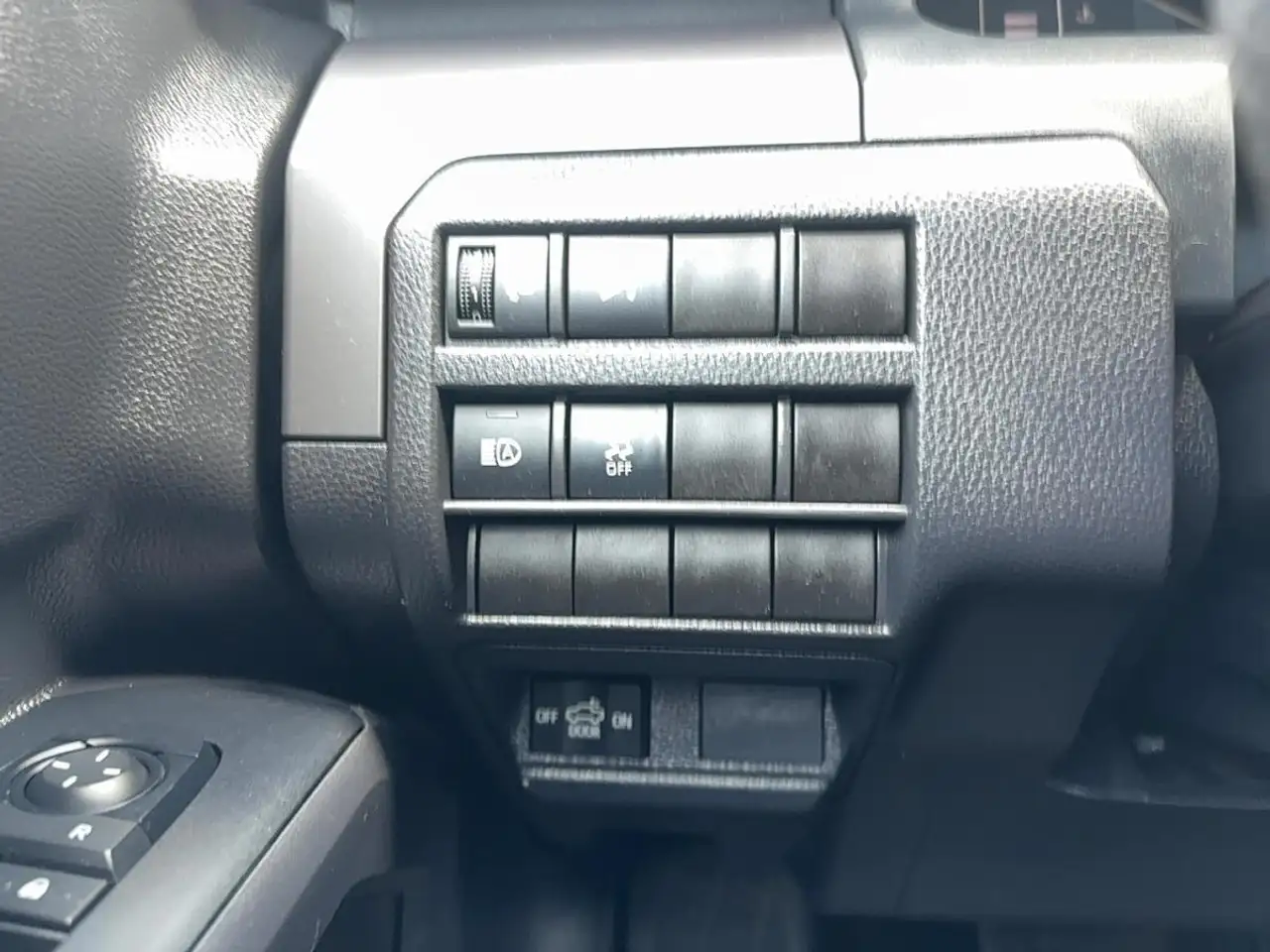 Toyota Tacoma снимка Toyota Tacoma