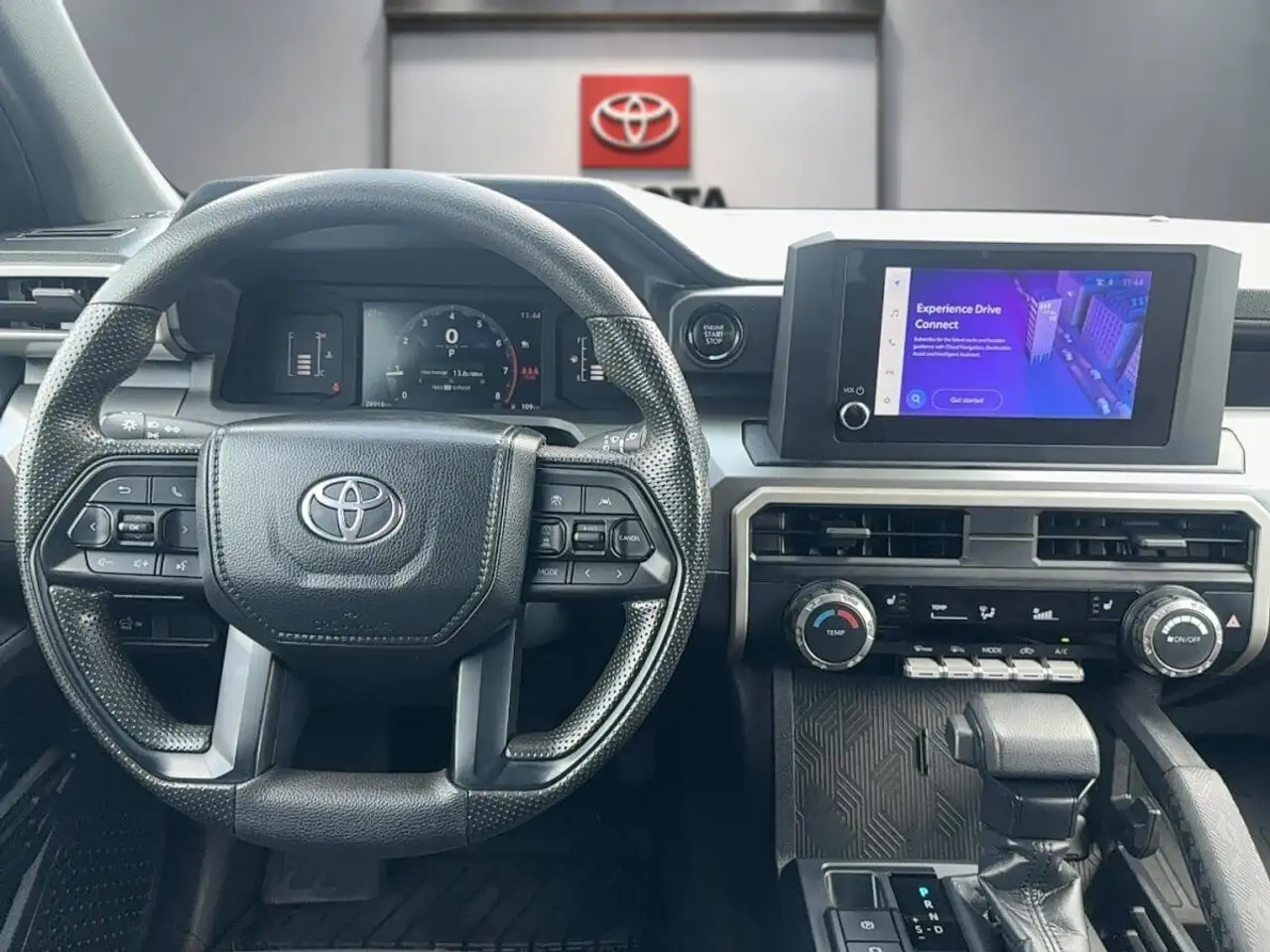 Toyota Tacoma снимка Toyota Tacoma