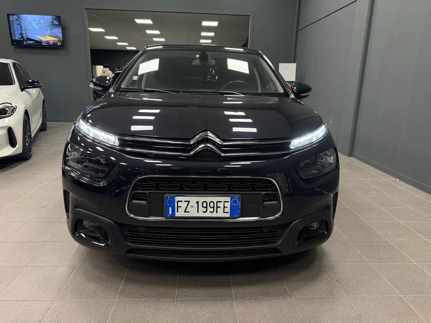 Citroen C4 Cactus 1.5 bluehdi Shine Pack s Noir - 2