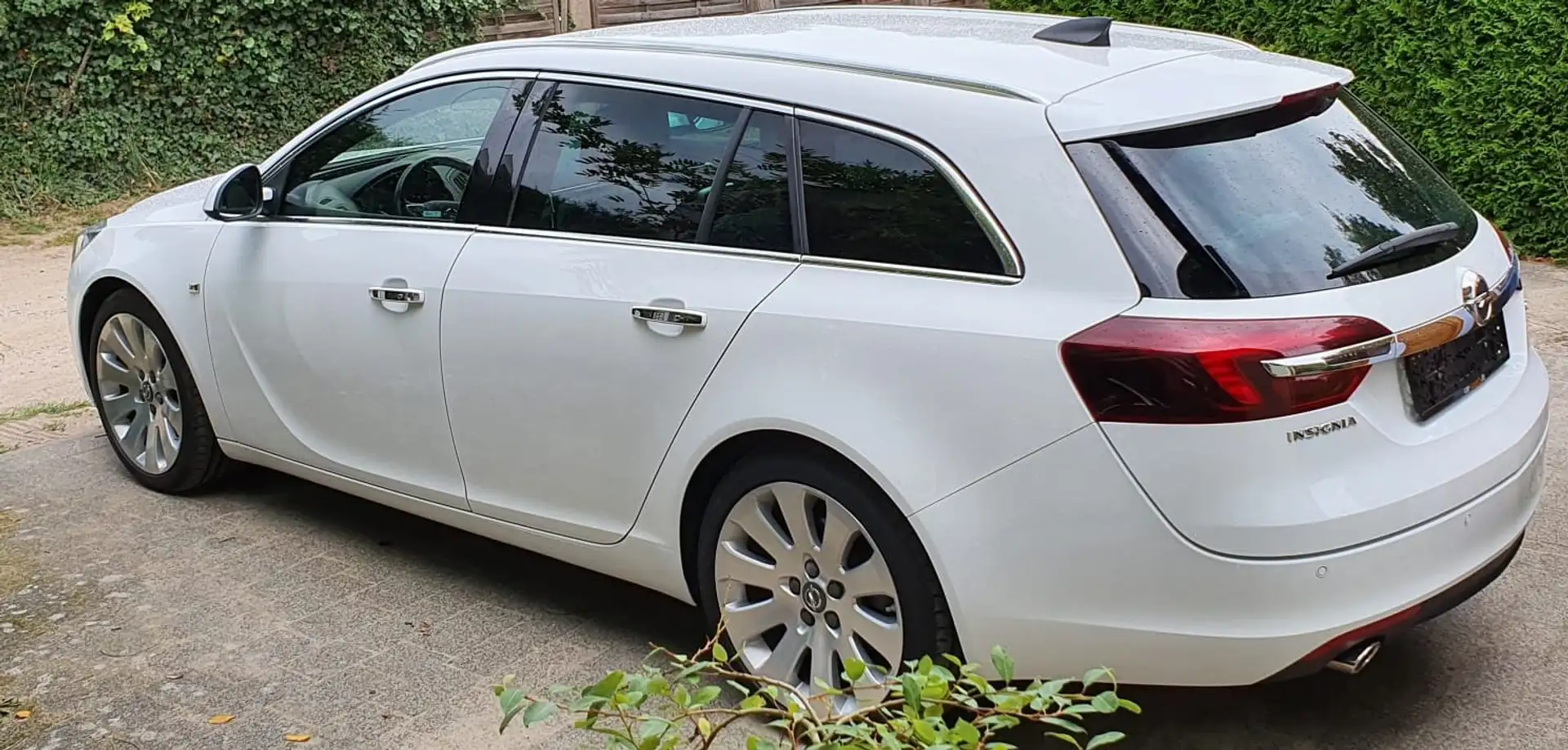 Opel Insignia 2.0 CDTI Sports Tourer Aut. Business Innovation Blanco - 2