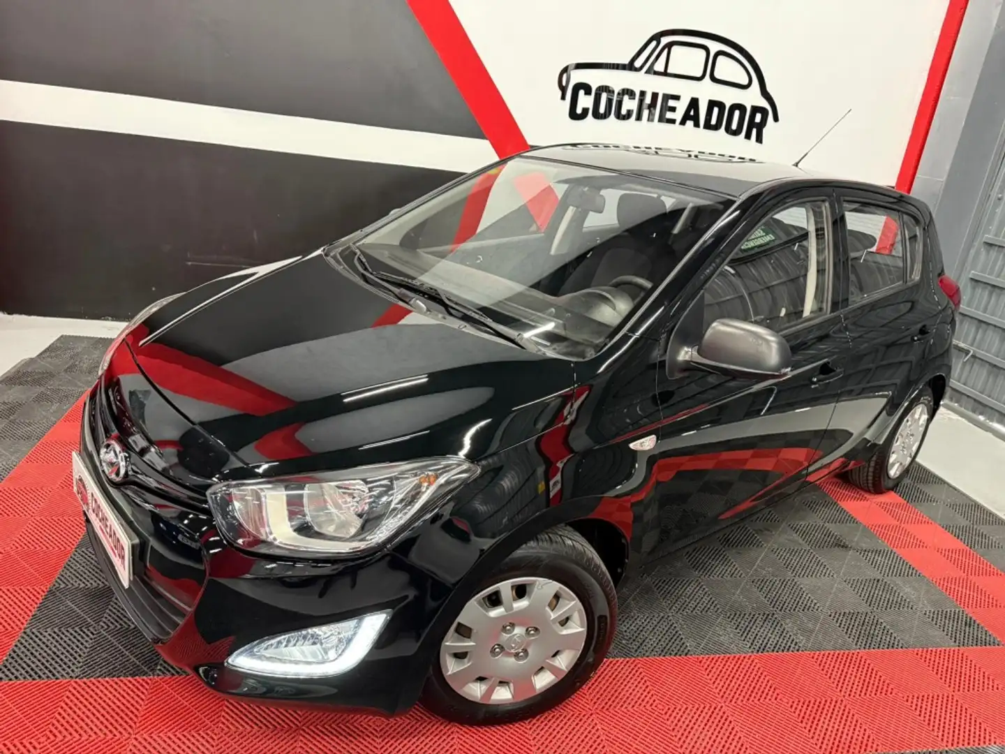 Hyundai i20 1.2i City Negro - 2