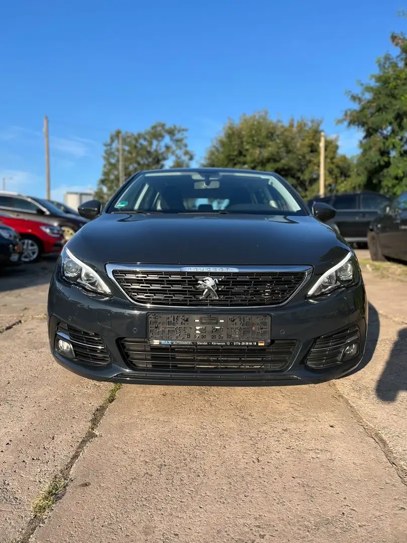 Peugeot 308 SW Active Grau - 1