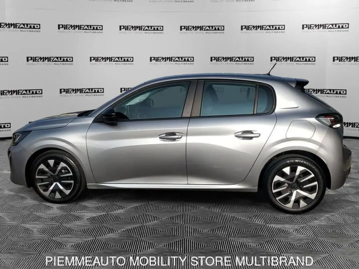 Peugeot 208 PureTech 75 GPL 5 porte Active Grijs - 2