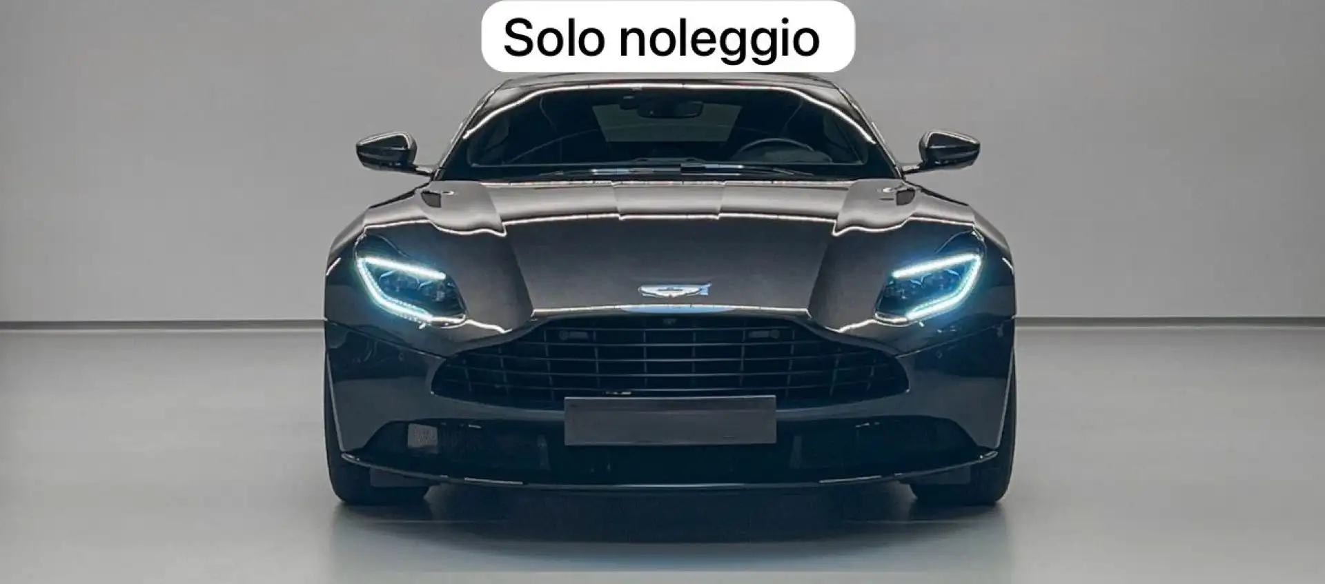 Aston Martin DB11 Only Rent/SOLO NOLEGGIO  Coupe 4.0 V8 auto Šedá - 1