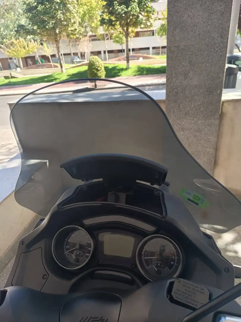Piaggio MP3 500 SPORT BUSINESS Negro - 2
