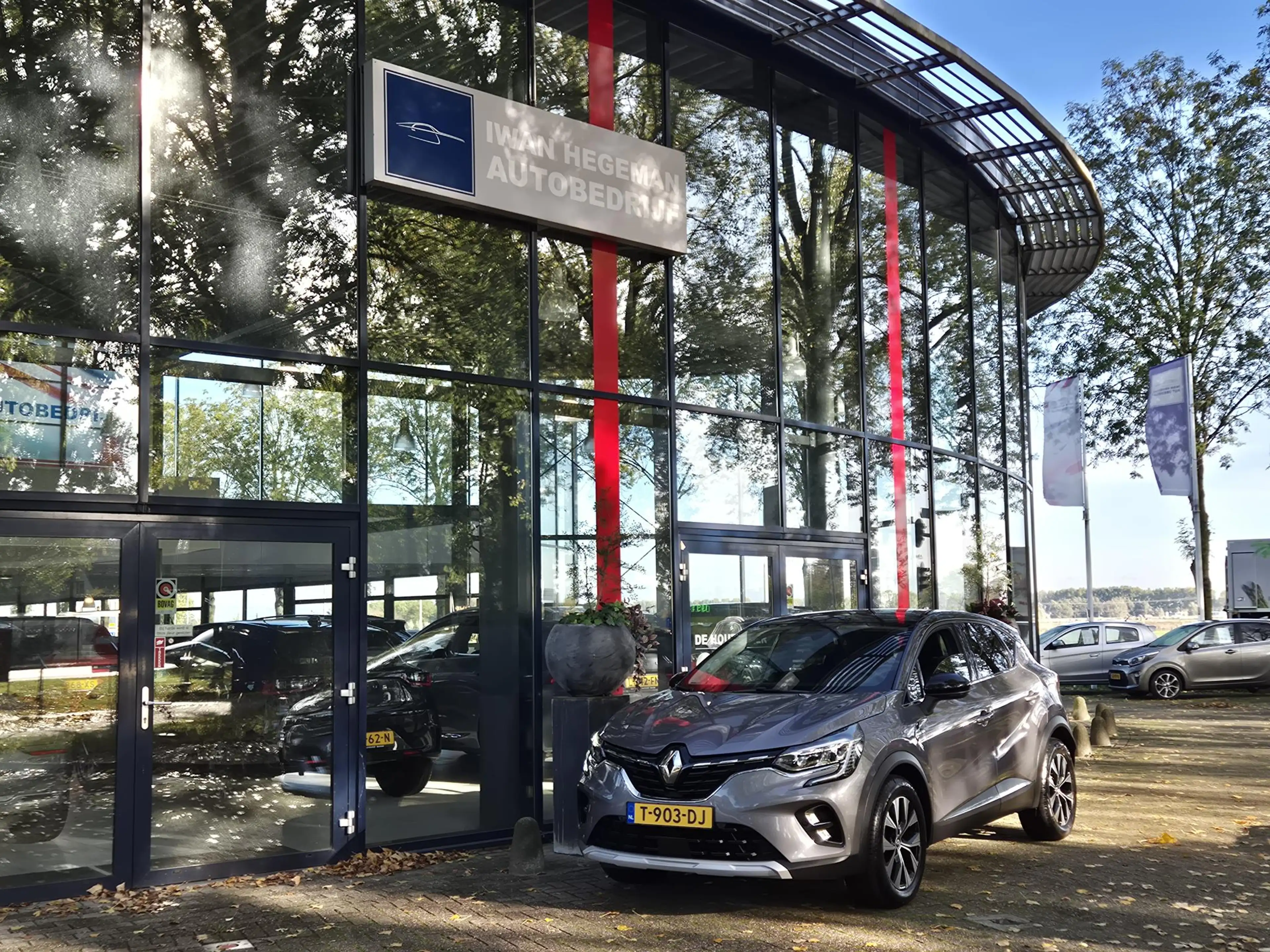 Renault Captur 1.6 E-Tech plug-in hybrid 160 SL Rive Gauche | Tre — photo 3