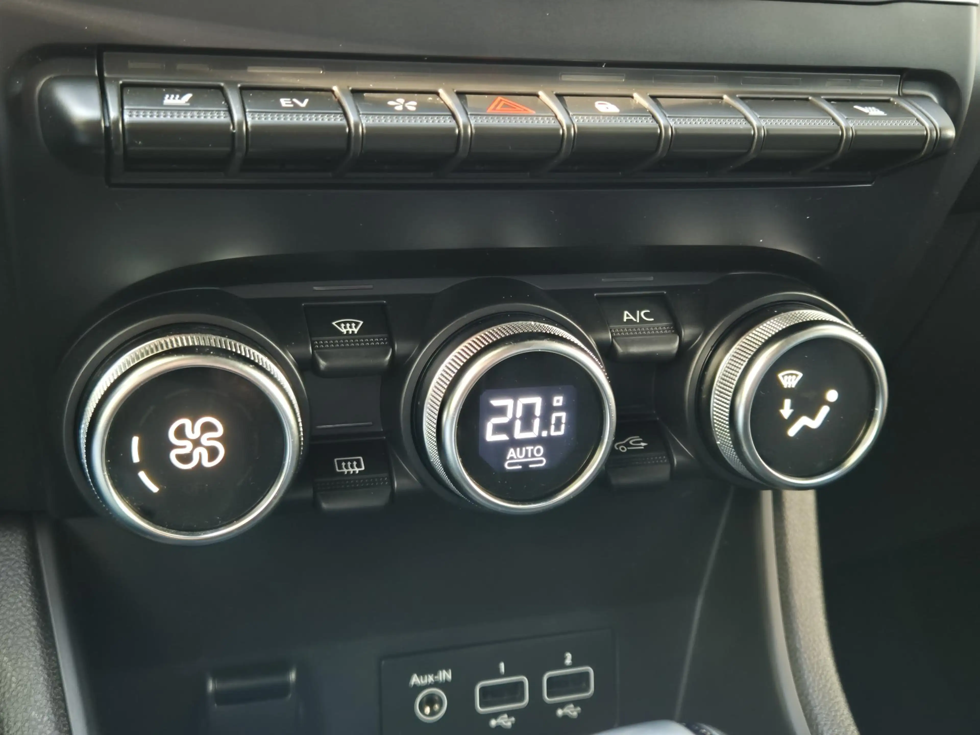 Renault Captur 1.6 E-Tech plug-in hybrid 160 SL Rive Gauche | Tre — photo 21