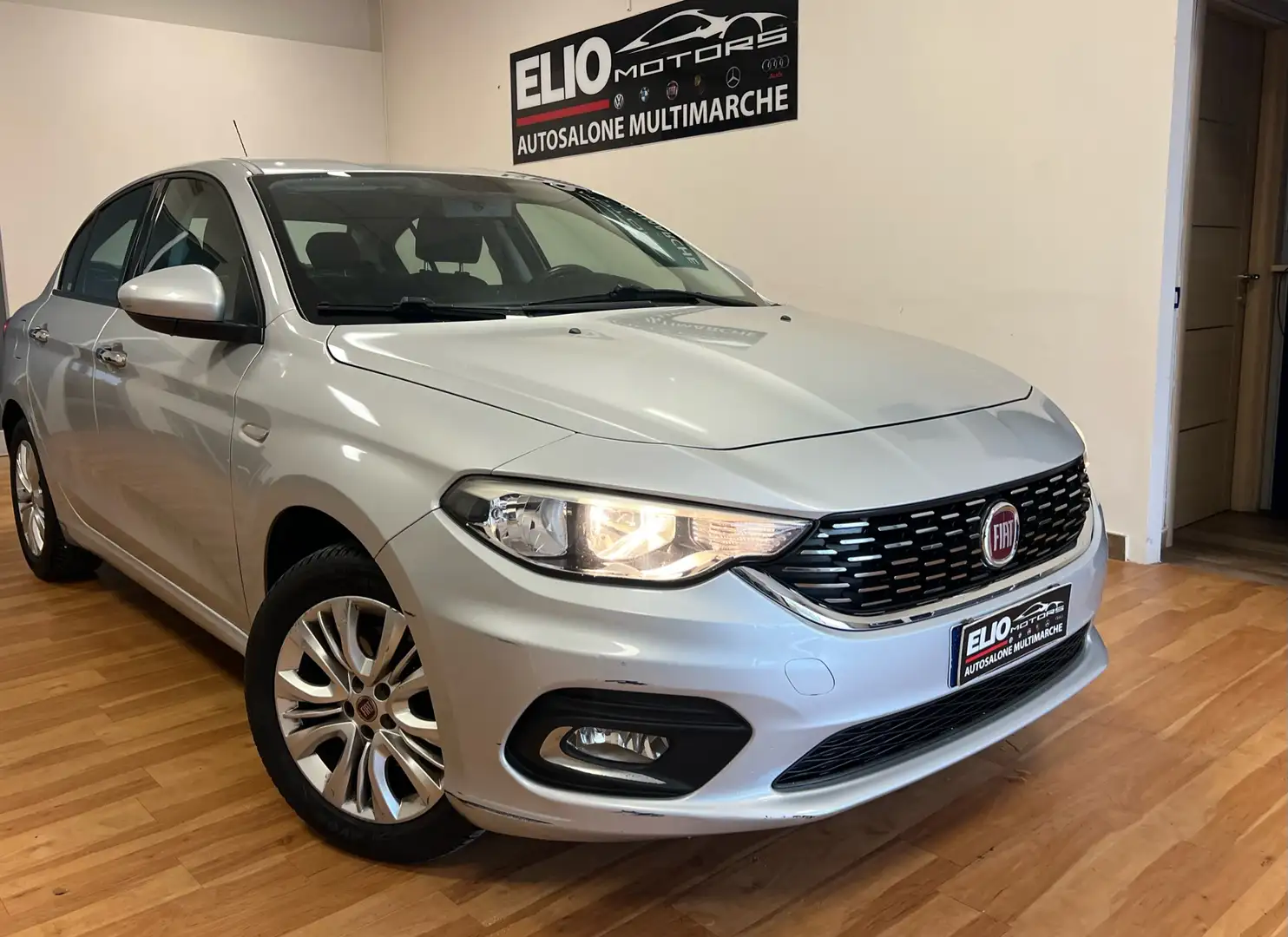 Fiat Tipo 5p 1.3 mjt Lounge s&s 95cv - 2