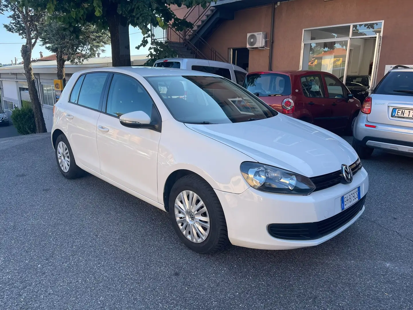 Volkswagen Golf VI 5p 1.4 United 80cv MOTORE NUOVO-FRIZIONE NUOVA Weiß - 2
