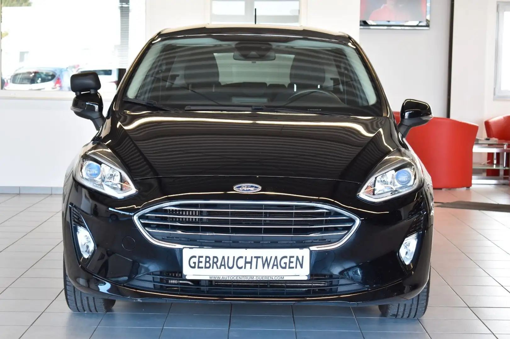 Ford Fiesta Titanium AUT./NAVI/SHZ/ALU Schwarz - 2