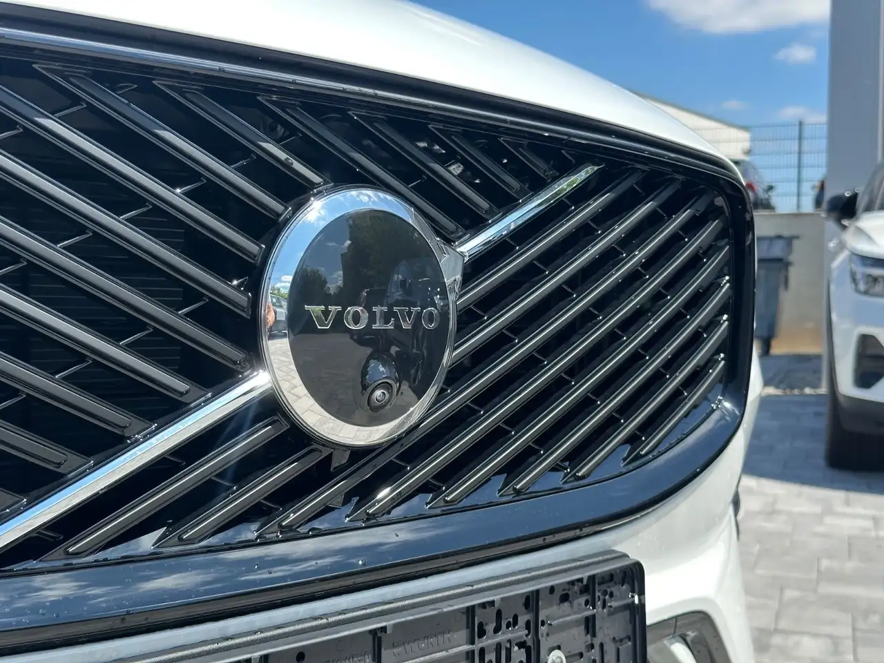 Volvo XC60 2025