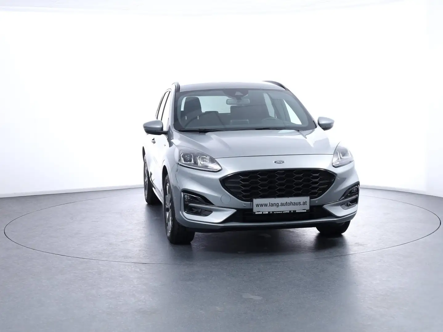 Ford Kuga 1,5 EcoBlue ST-Line Aut. Grau - 2
