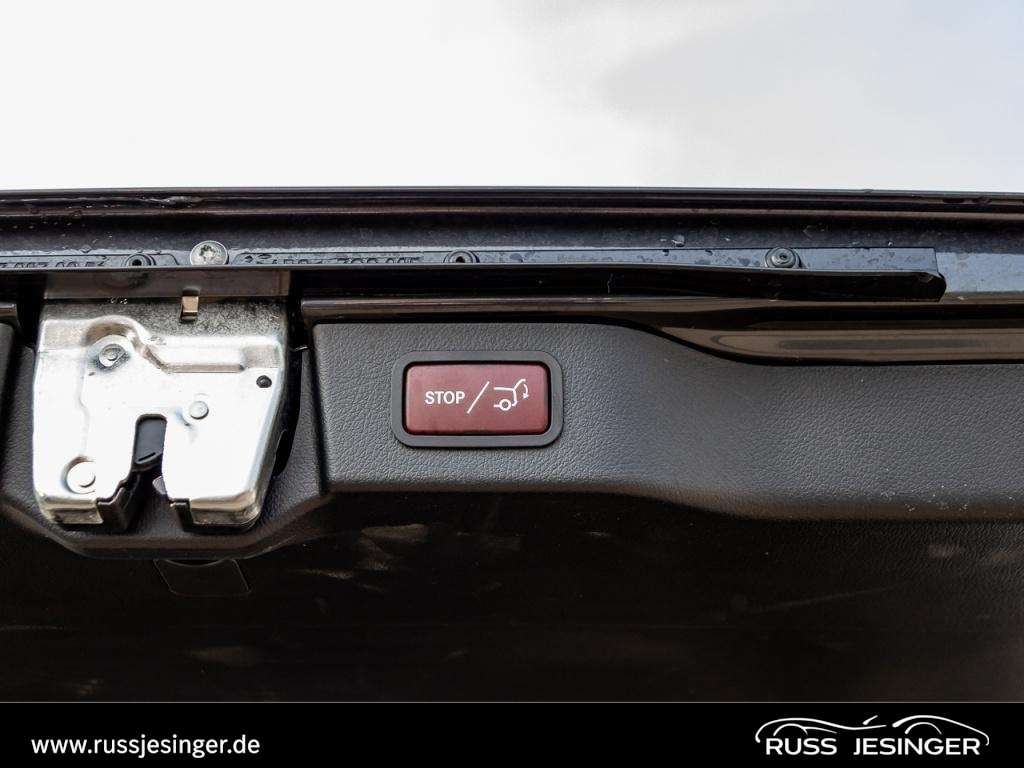 Mercedes-Benz V 220
