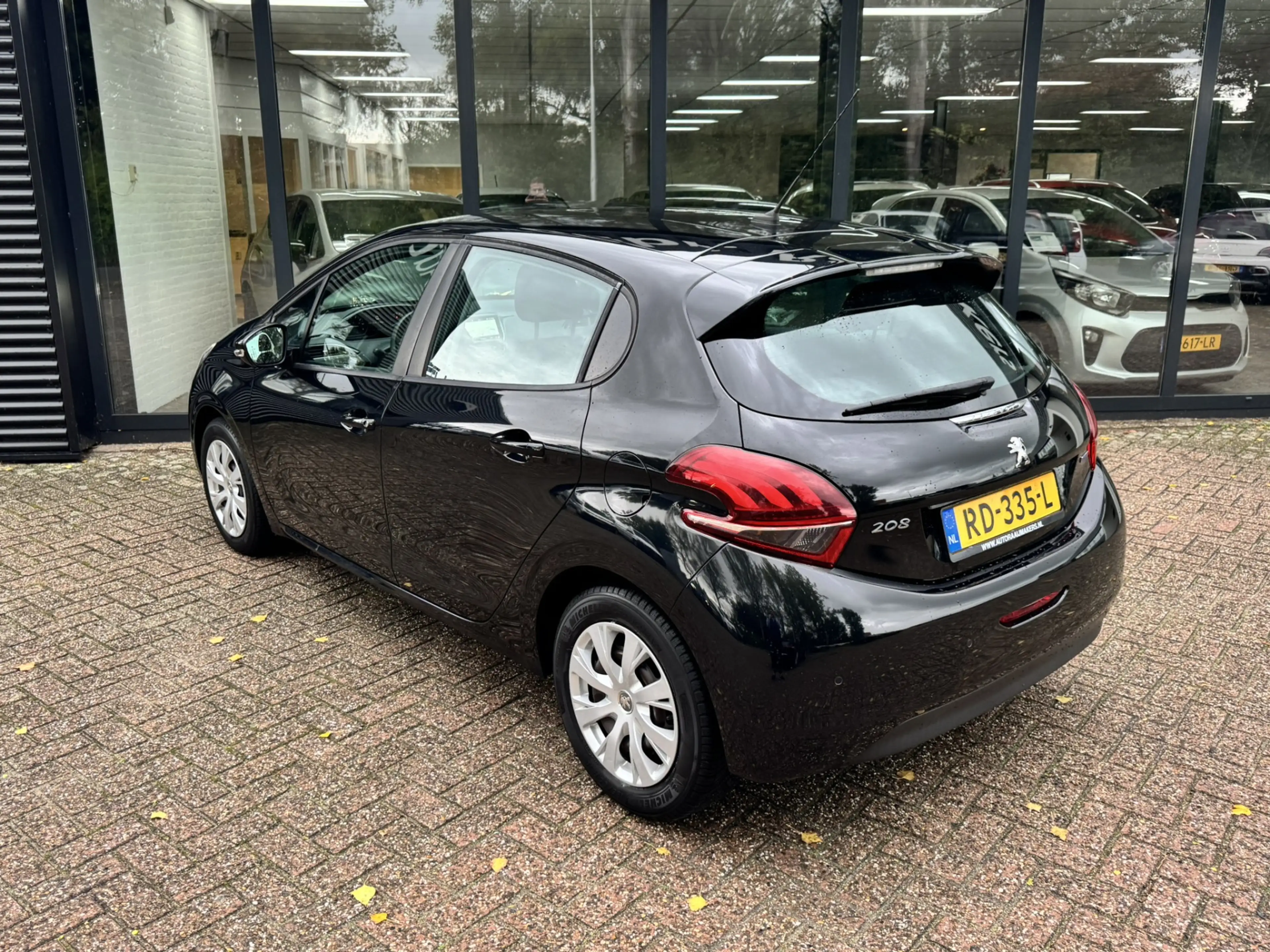 Peugeot 208 1.2 PureTech Blue Lion*Navigatie*Airco* — photo 8