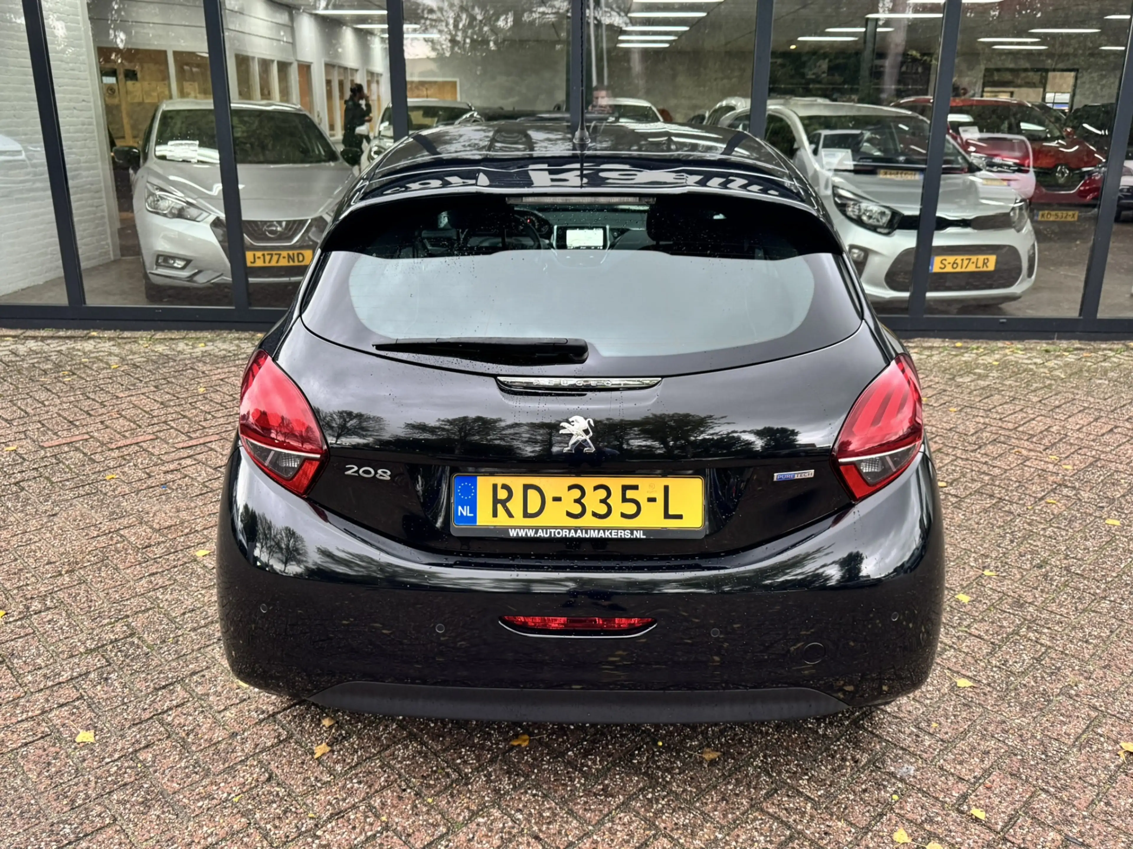 Peugeot 208 1.2 PureTech Blue Lion*Navigatie*Airco* — photo 6