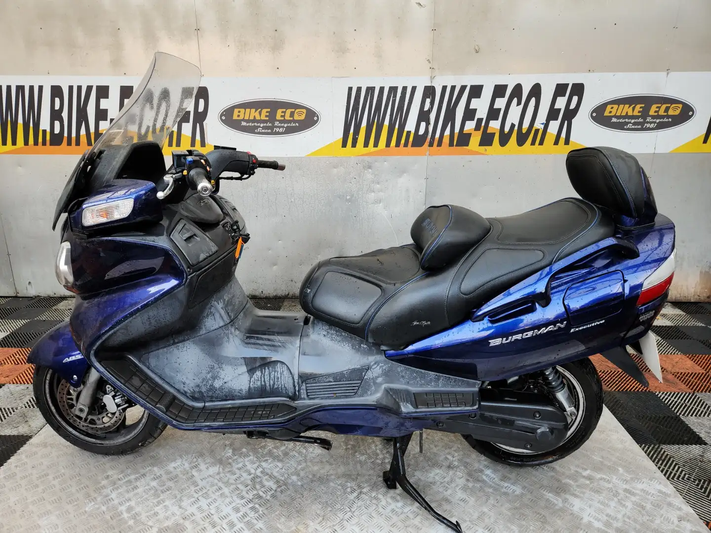 Suzuki Burgman 650 Kék - 2