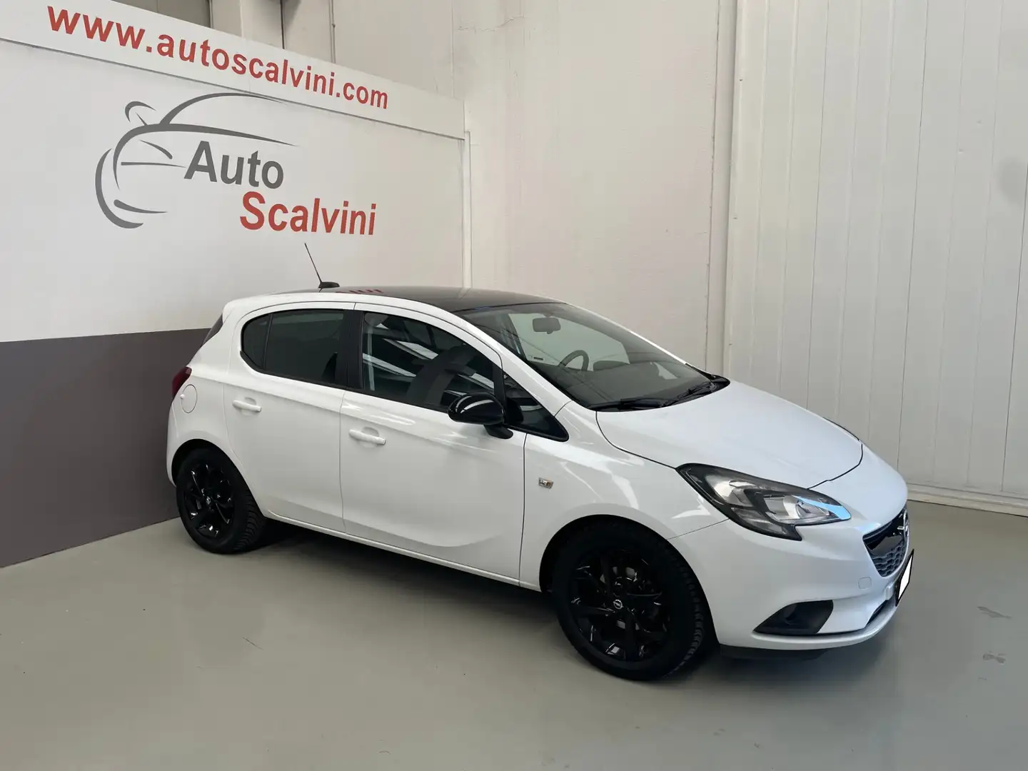 Opel Corsa 1.4 90CV GPL Tech 5 porte b-Color Bianco - 1