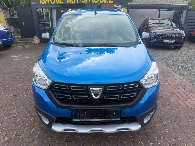 Dacia Lodgy Stepway/1.Hand/Neu TÜV/Scheckheft/Navi/Kamera — photo 2