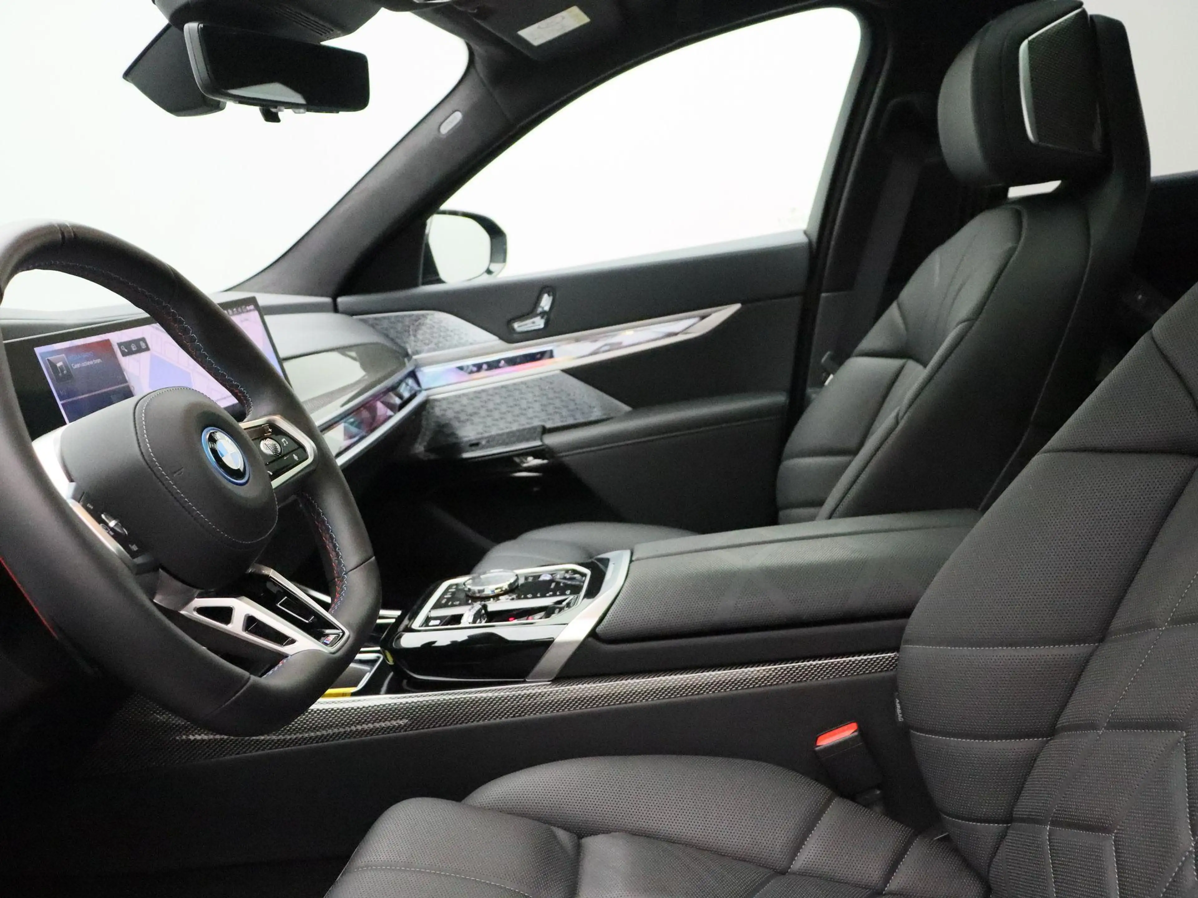 BMW 760 7 Serie M760e xDrive M Performance Pack | Innovati — photo 12