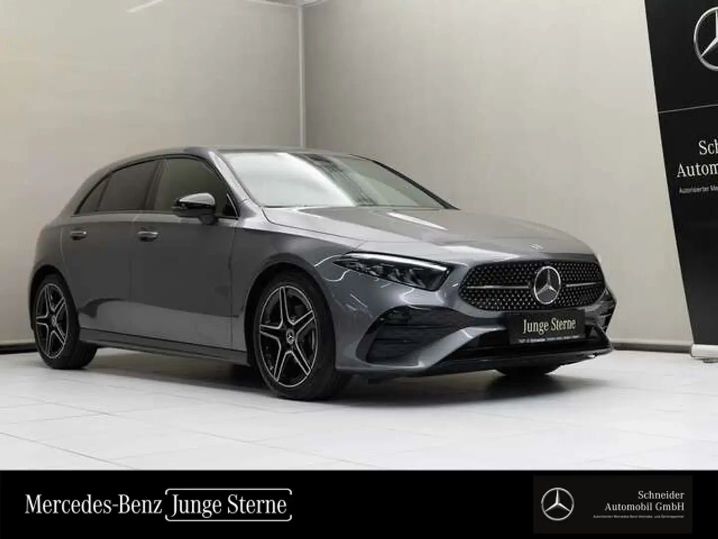 Mercedes-Benz A 180 d Kompaktlimousine SpurW S-Sitz Night Sport Gris - 1