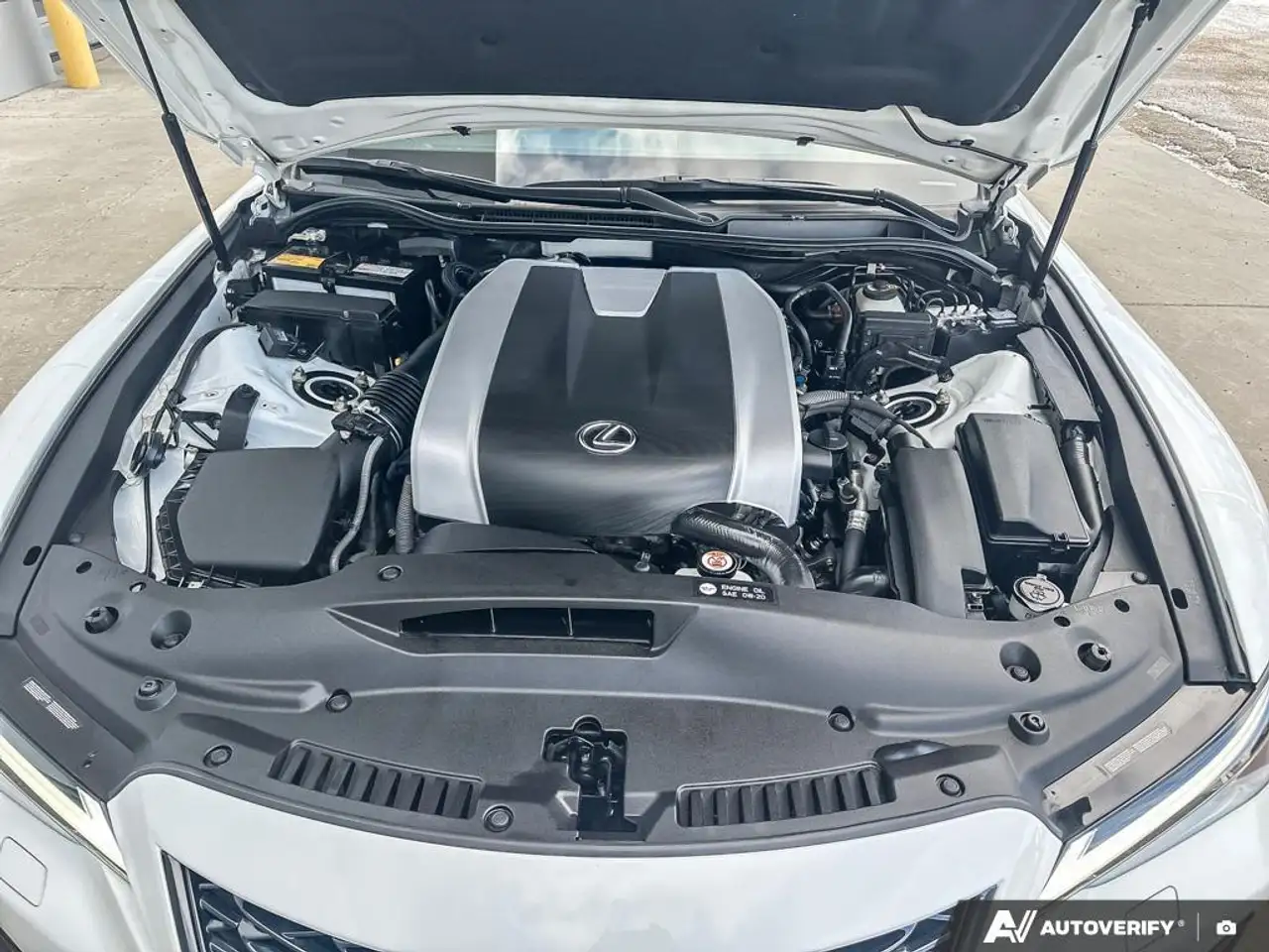 Lexus IS снимка Lexus IS