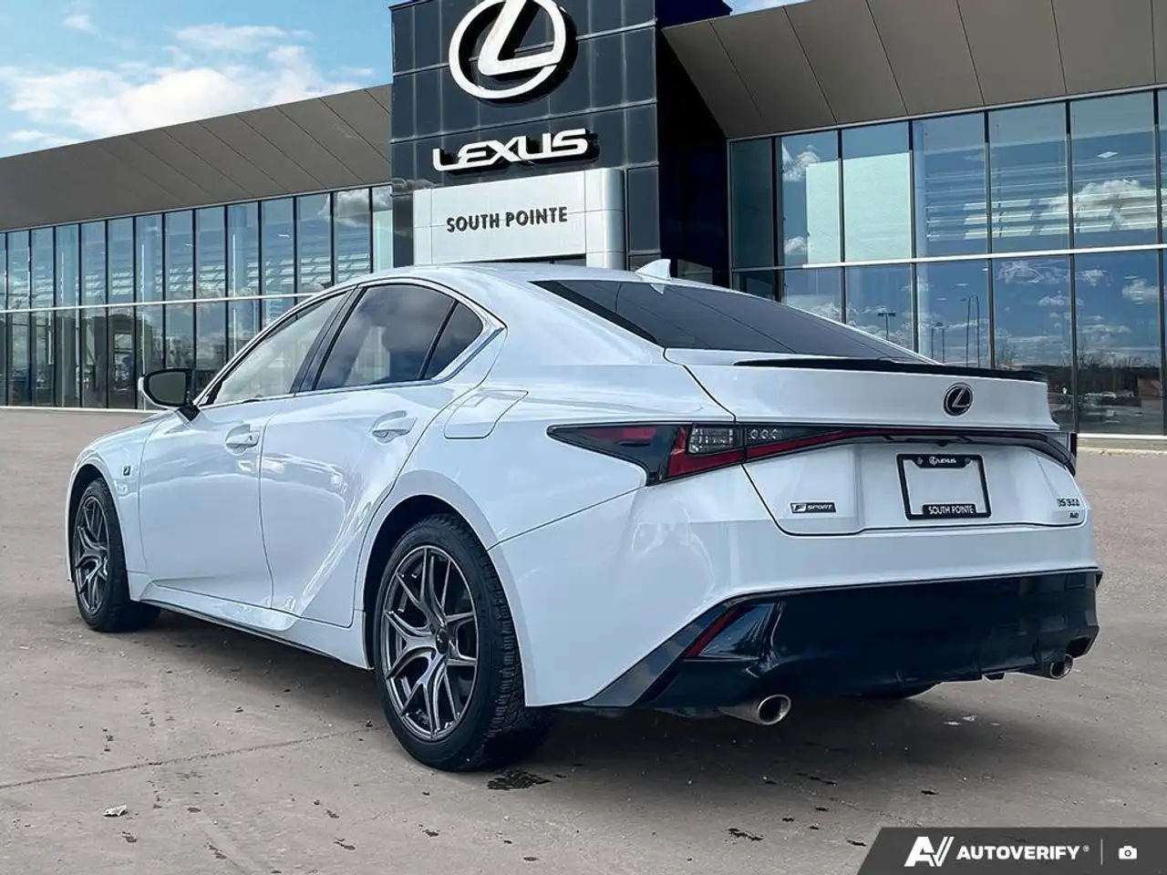 Lexus IS снимка Lexus IS