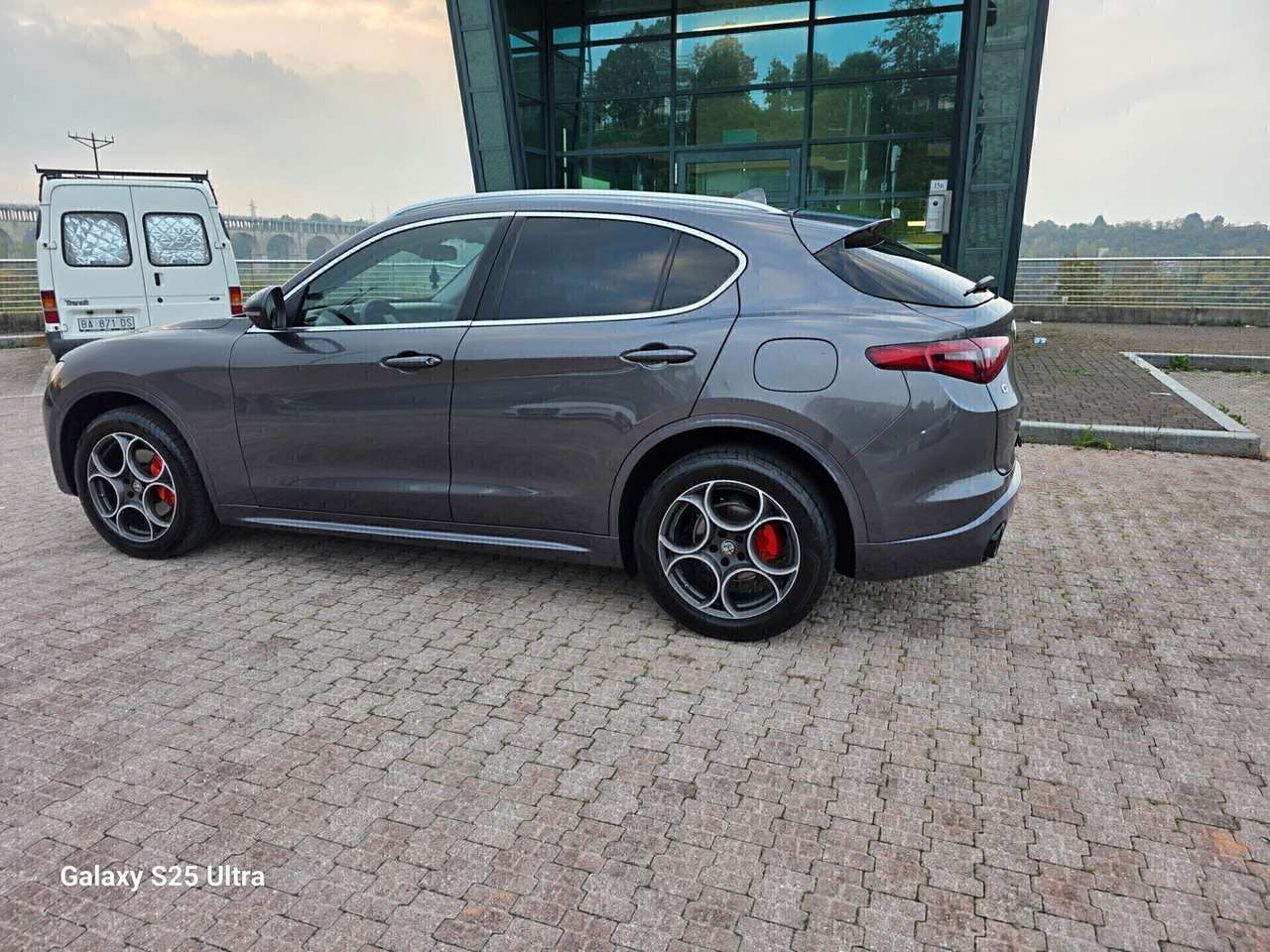 Alfa Romeo Stelvio cv210 Q4 gancio traino ritiro usato/scambio